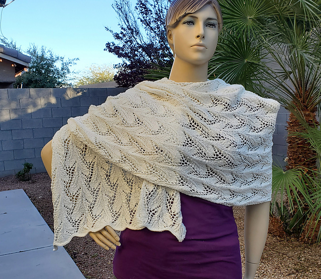 Feathers Shawl