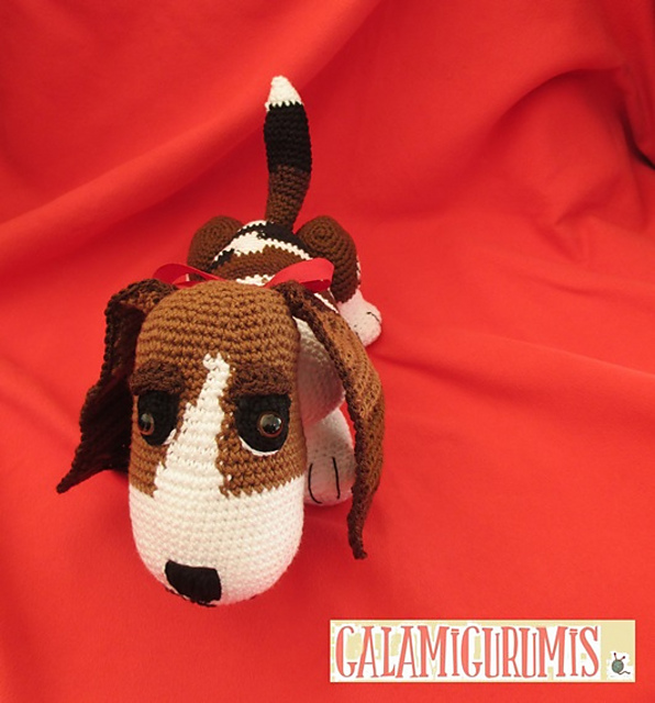 Perro Basset Amigurumi