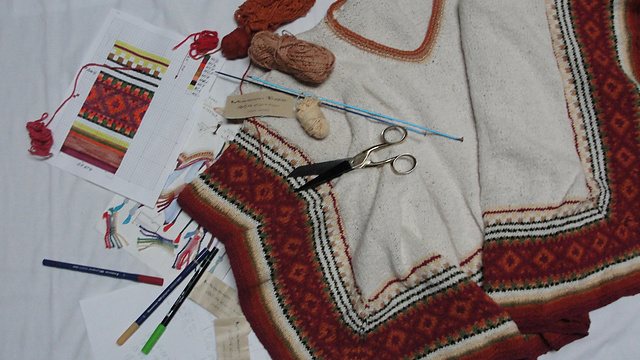 ASYMMETRICAL PONCHO