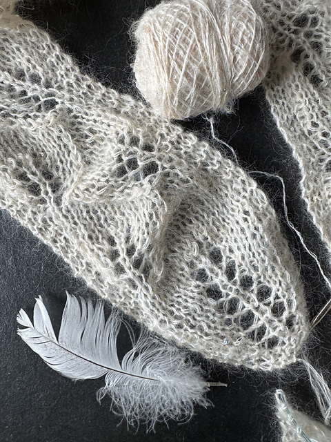 Mini Lacy Scarf