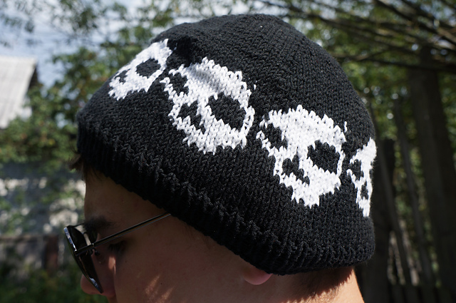Alex' skull hat
