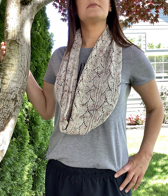 Path Forward Infinity Cowl