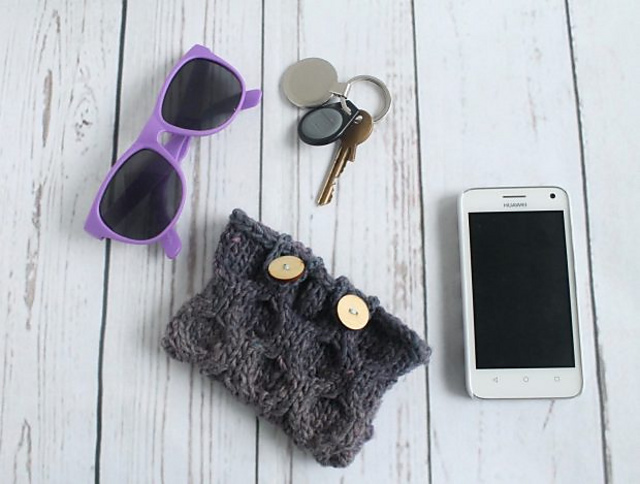 Beachy cabled clutch