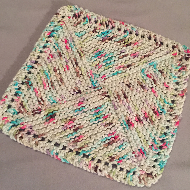 Triangle to Square Dishcloth