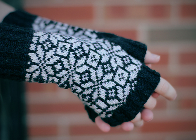 Rockefeller Mitts