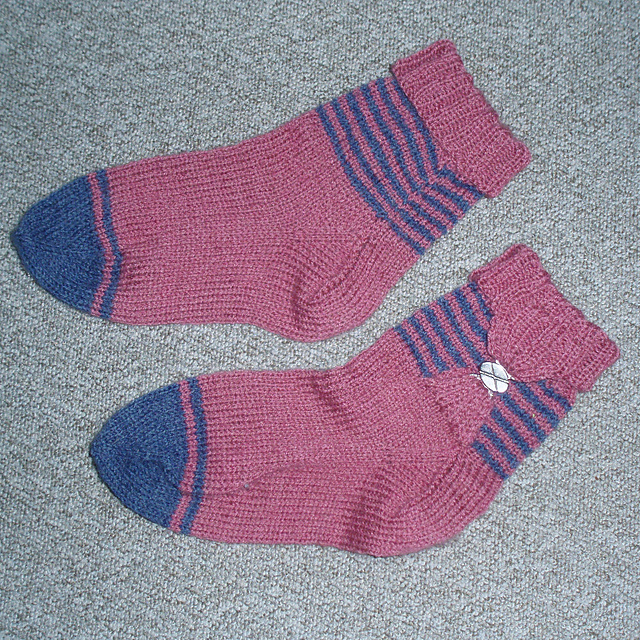 Detailverliebt - Socken mit Zierschnalle
