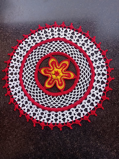 Lacy Lilly