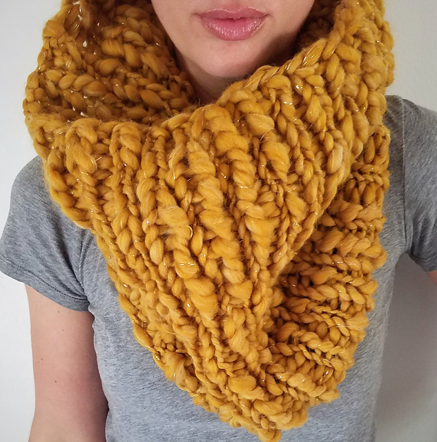 Taos Mountain Snood