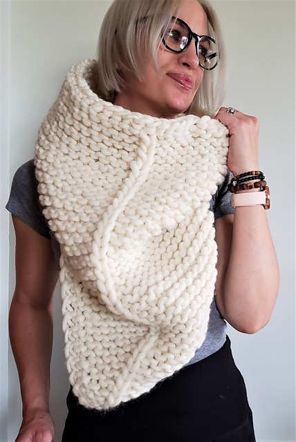 The Dany Snood