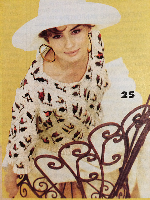 #25 Diamond & Floral Pullover