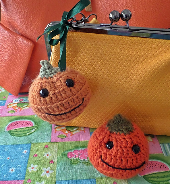amigurumi scary Halloween pumpkin