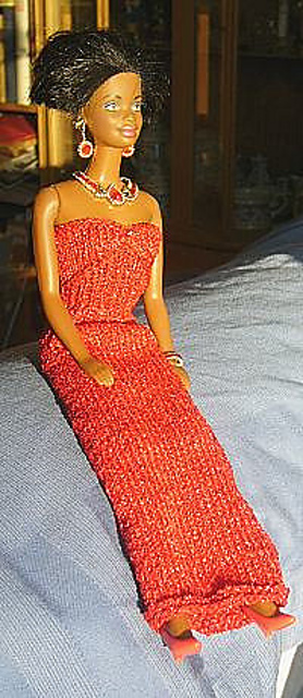 Party dress for B*rbi*-doll
