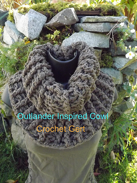 Outlander Inspired Cowl