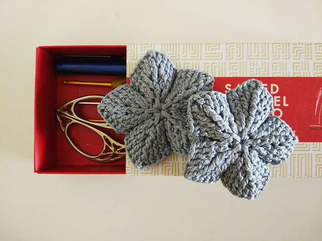 Origami star ornament