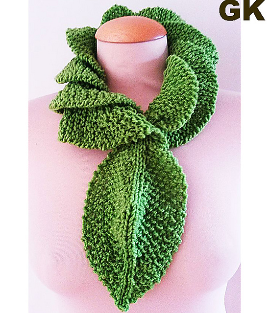 Neckwear Ruffle Leaf