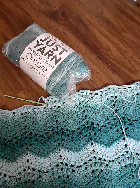 River Ripple Knitting Pattern Ravelry: gingersnapper's River rock ripple