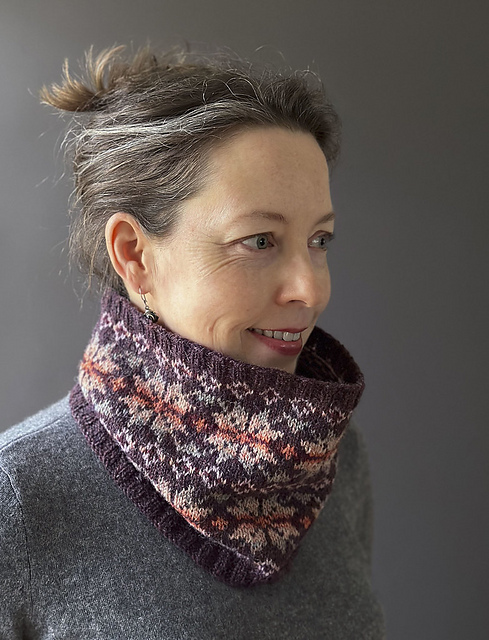Davern Cowl