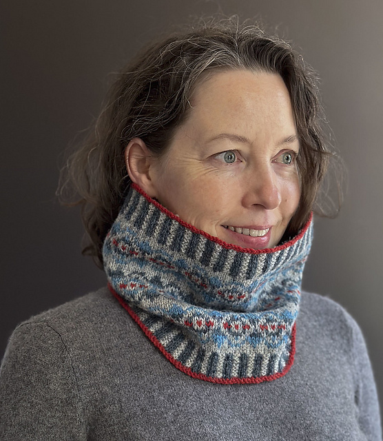 Lombard Cowl