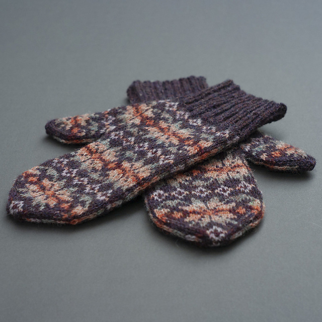 Davern Mittens