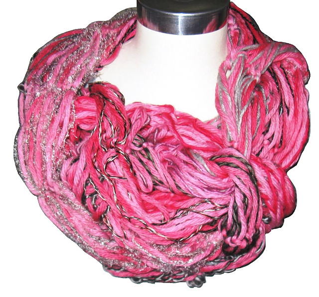 OH! Dream Big SSELMW* Arm-Knit Scarf/Cowl