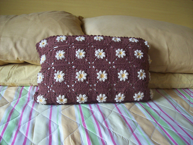Lovely Cushion - Almofada Linda