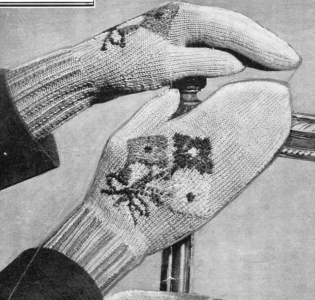 Mitts with a Floral Design
