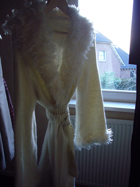 Wide wrap jacket