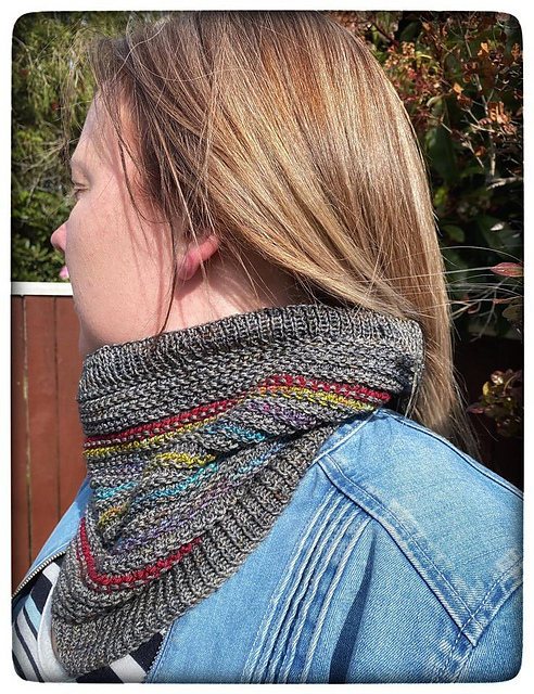 Trax Cowl
