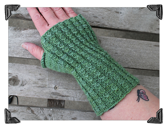 Wool Waulking Mitts