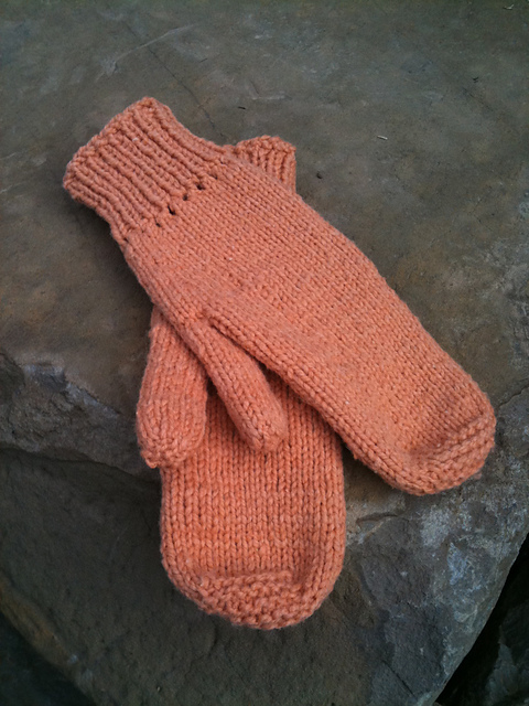 Measure-As-You-Go Mittens