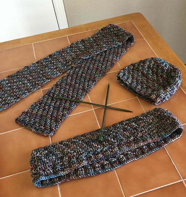 Drifting Ridges Scarf
