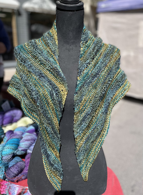 Bands of Beauty Shawl