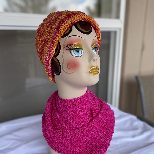 Drifting Ridges Hat and Cowl
