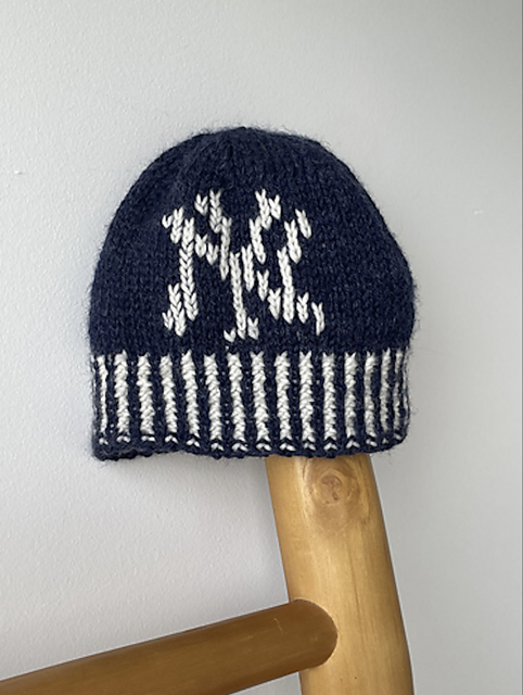 Ravelry: Simple Yankee Hat pattern by Mary Zech