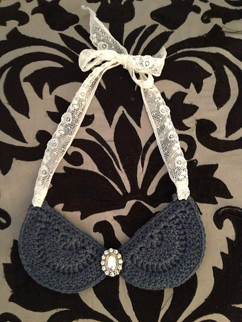 Peter Pan Collar Necklace