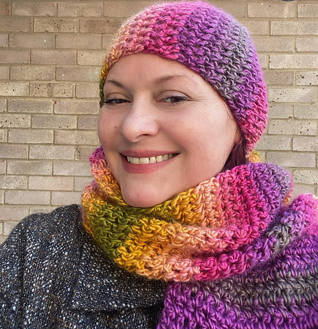 Coral Reef Scarf and hat