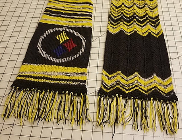 Reversible Sports Fan Scarf