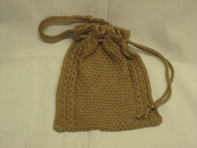 Ravelry: The Question Bag - 2011 LYS Tour pattern by Bonnie Moore