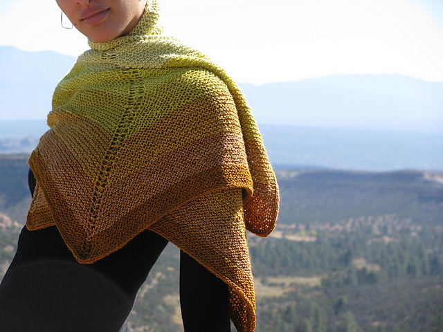 Grade; a twice square rectangular shawl