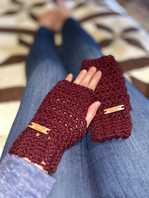 Grace Mae’s Fingerless Mitts