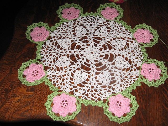 Hearts and Flowers doily