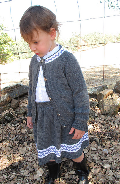 1607 Child'd Skirt & Cardigan Set