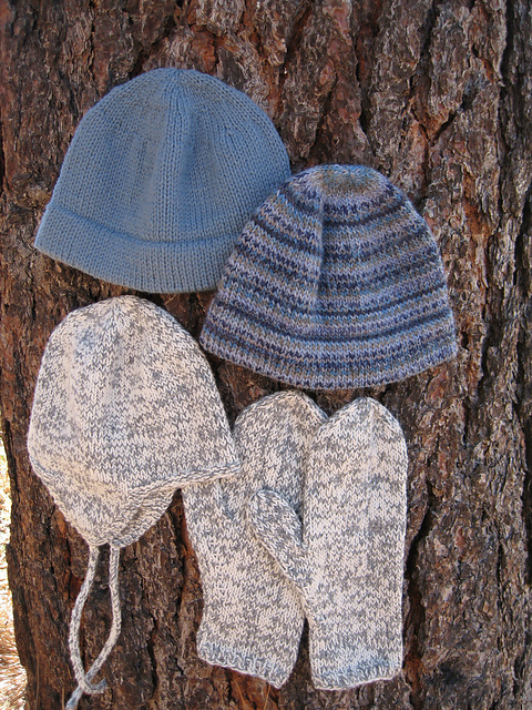 # 273 Basic Hat & Mitten Set for Men