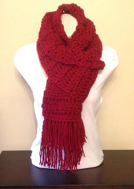 Fast and Simple Chunky Scarf