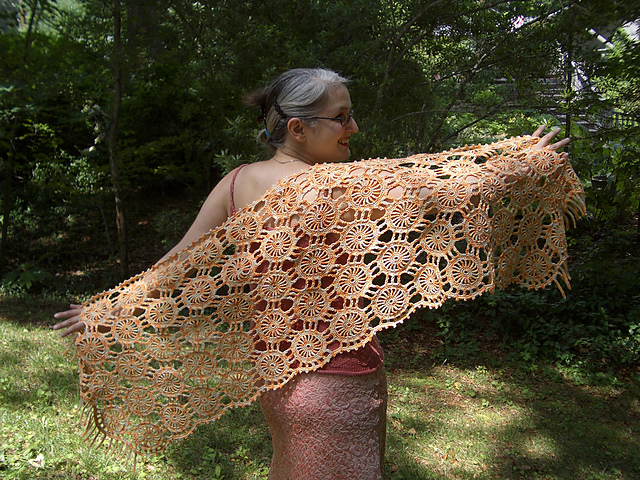 Spoke Motif Shawl