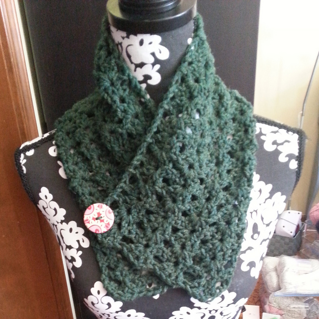 The V-Cluster Cowl/Scarf