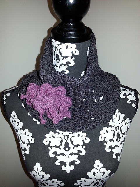 Chrysanthemum Cowl
