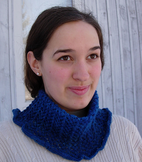 Phoebe Cowl