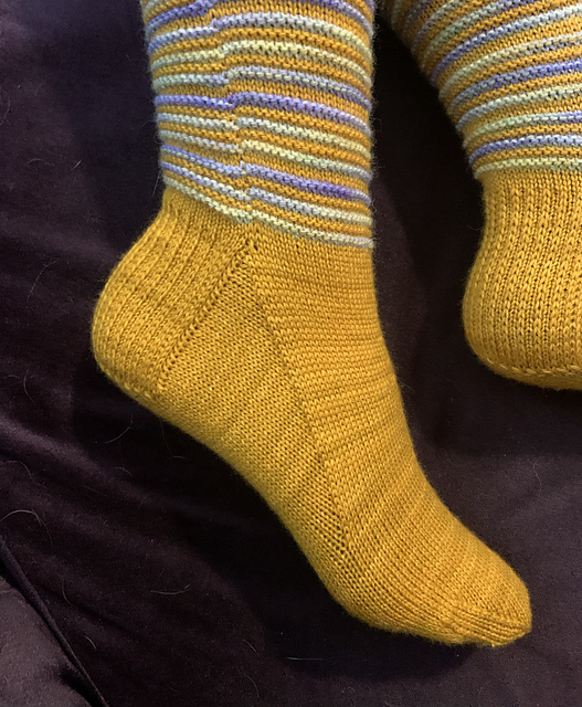 Garterrific Socks