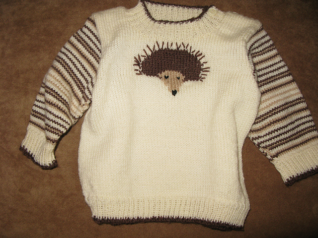 0906-02a Brown and Ecru Set, Pullover